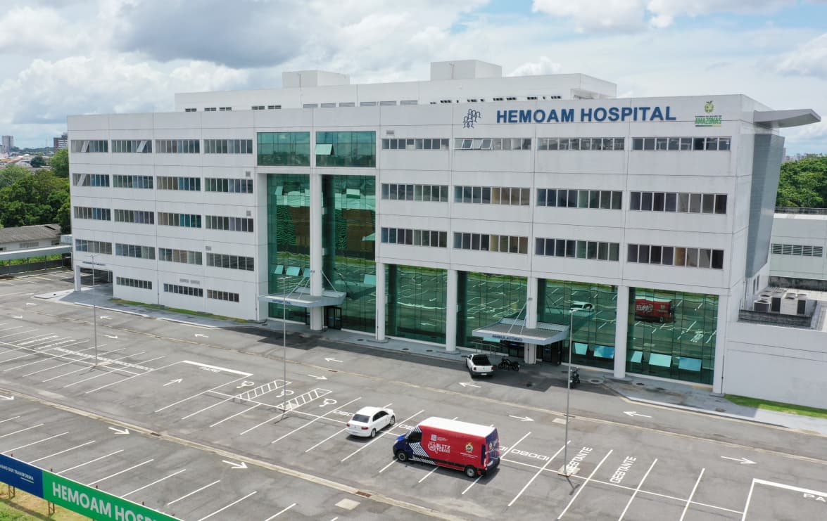 Deputado visita o Hemoam e reforça cobrança para inauguração do Hospital do Sangue