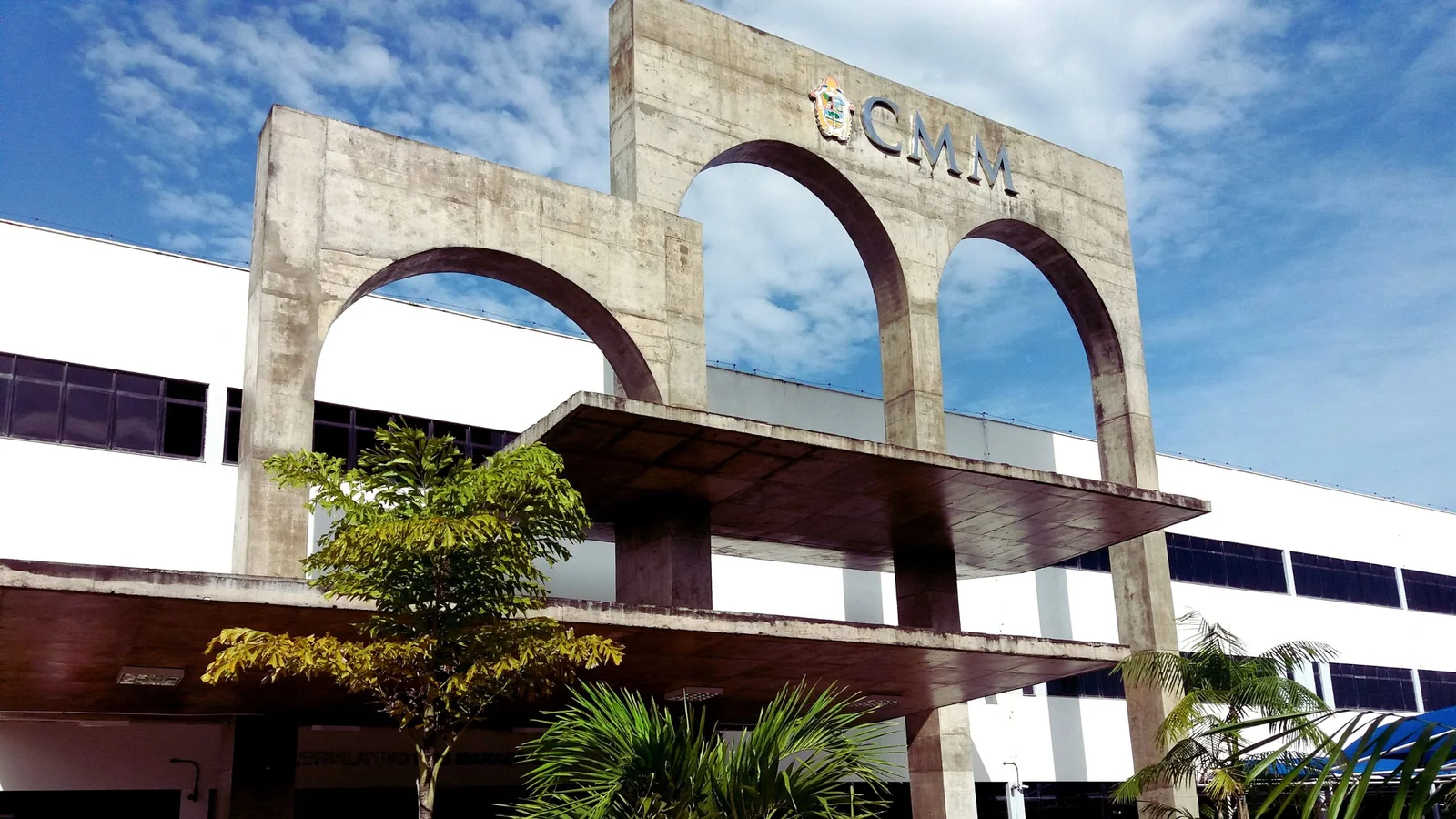 Viagem a Brasília: CMM libera mais de R$ 10 mil em diárias para vereador e assessor