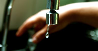 Pelo menos 30 bairros da zona Leste e Norte estão sem água nesta sexta-feira