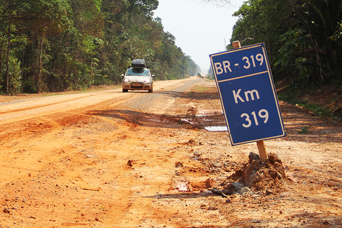 Retomada da BR-319 gera reação entre deputados: entre celebração e alerta por execução