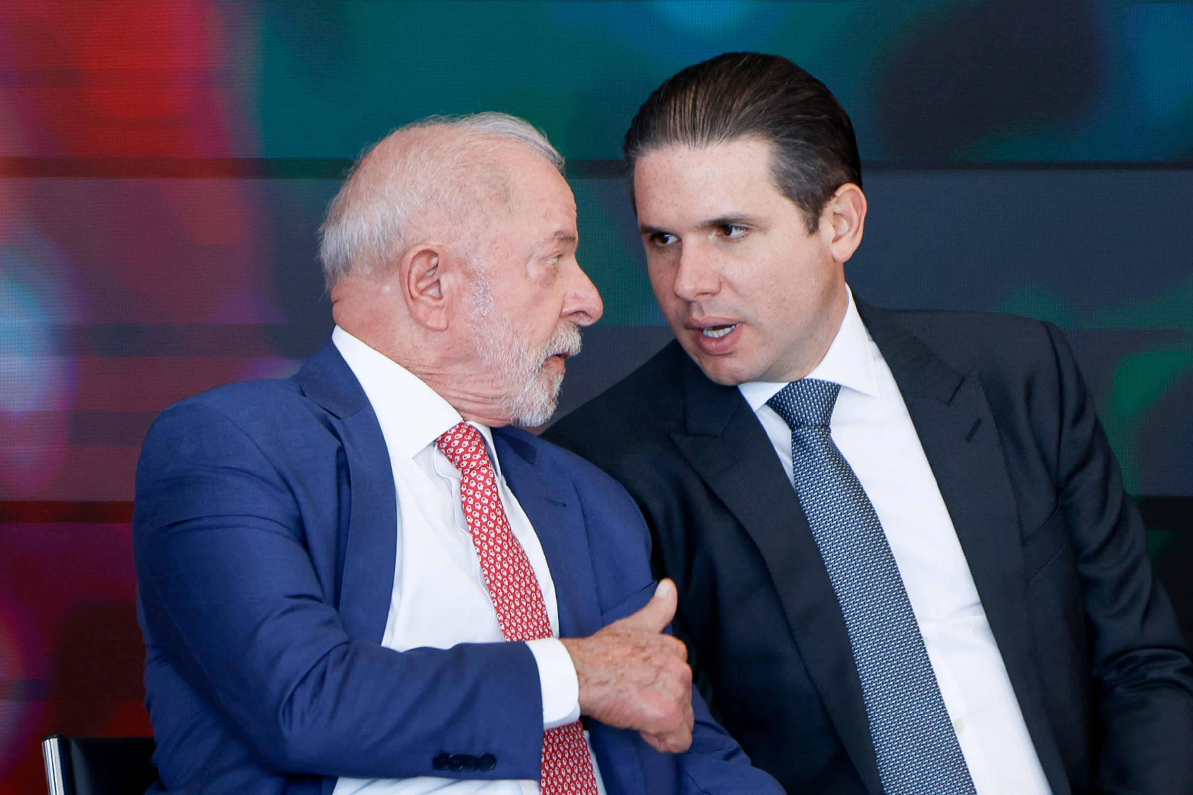 Lula e Motta acertam transição de um ano para fim da escala 6×1