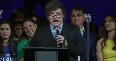 Deputado quer tornar Javier Milei persona non grata após ataque a Lula