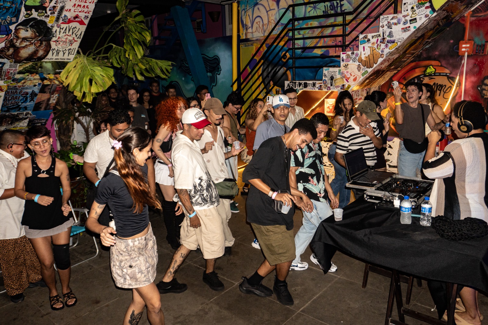 Com atração nacional, 10ª edição do Baile Charme esquenta o Centro de Manaus neste sábado (15/08)