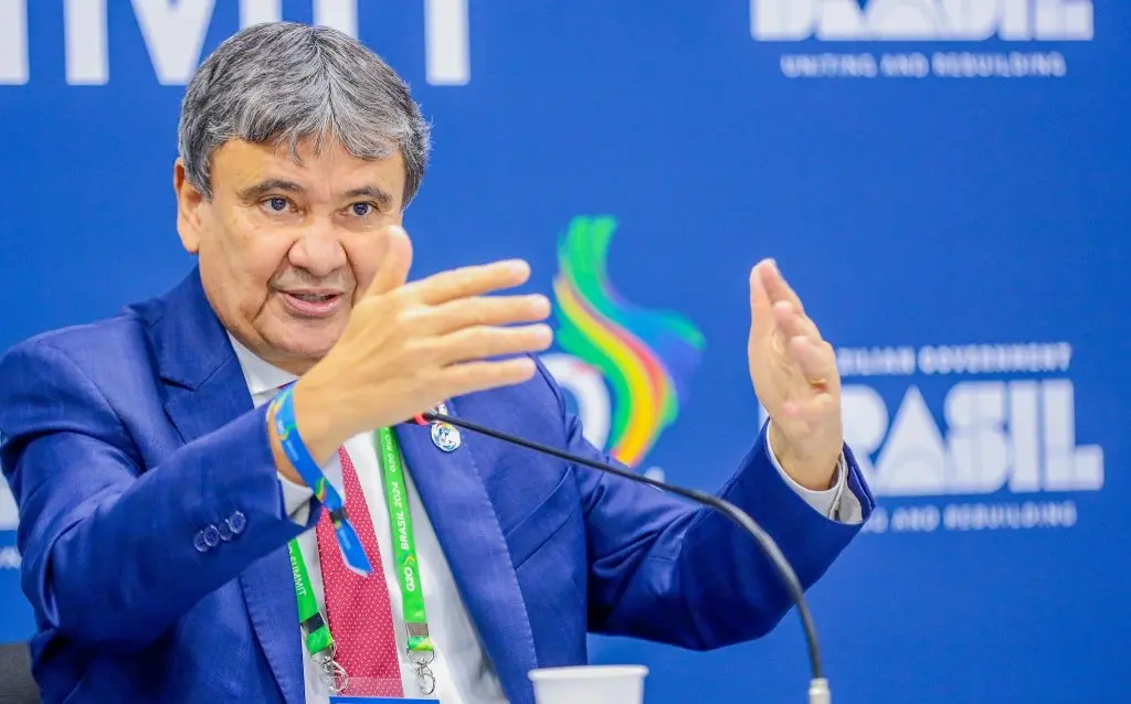 São Gabriel da Cachoeira pode receber até R$ 3 milhões em investimentos do programa Acredita, diz ministro