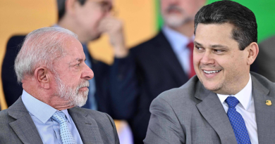 Alcolumbre destrava tramitação do fim da escala 6×1 após encontro com Lula