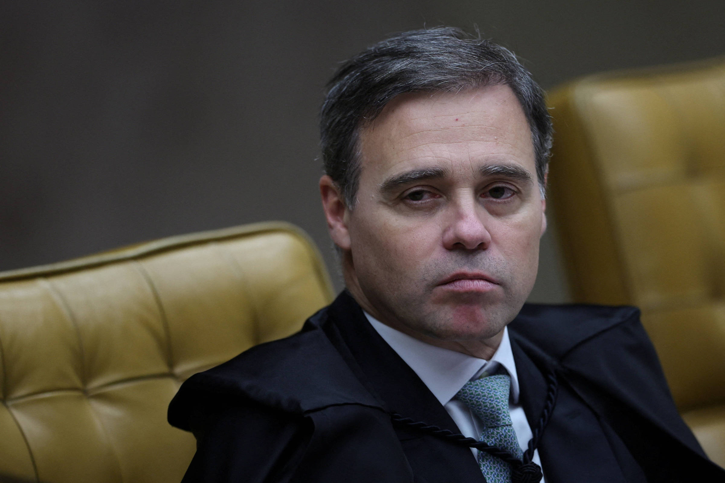 Mendonça recebeu Vorcaro no STF para tratar de precatórios que beneficiavam o Banco Master