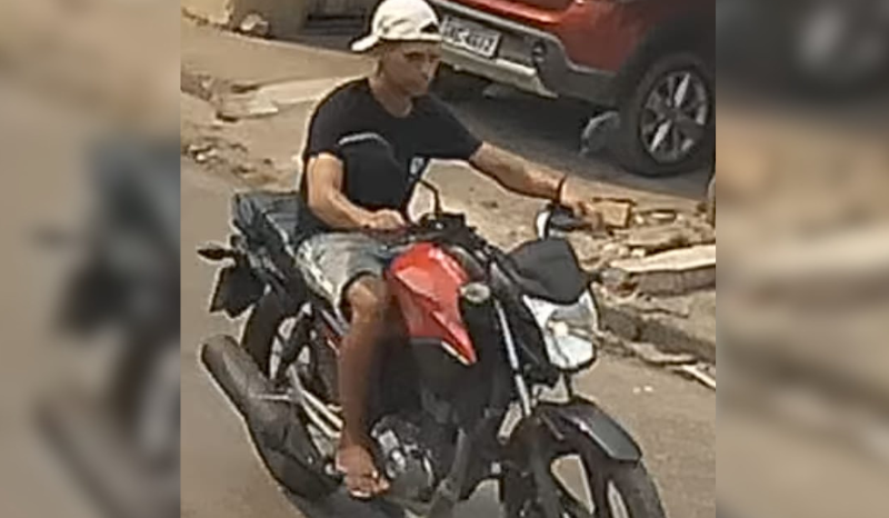 Furto de moto é flagrado por camera no Jorge Teixeira; veja vídeo